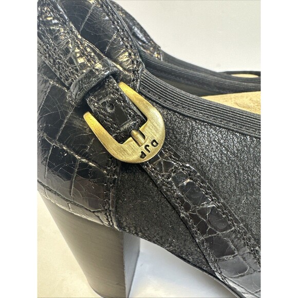 Donald Pliner Women's Black Suede/leather Pointed Toe Heel Ankle Boots  Size 9.5 - Picture 11 of 15